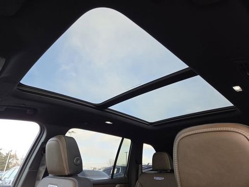 New 2026 GMC Acadia Denali Ultimate w/ LPO, Floor Liner Package image 3