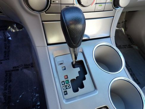 Used 2009 Toyota Highlander 4WD image 19