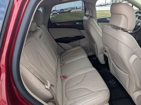 Used 2018 Lincoln MKC Select w/ Lincoln MKC Climate Package image 6