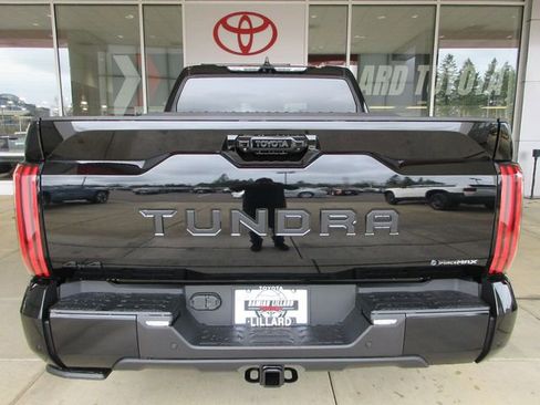 New 2025 Toyota Tundra Platinum AWD/4WD image 11
