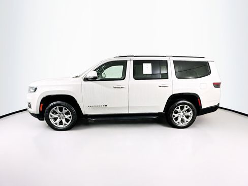 Used 2022 Jeep Wagoneer Series I w/ Premium Group I image 4