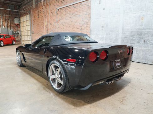 Used 2008 Chevrolet Corvette Convertible w/ Preferred Equipment Group RWD image 12