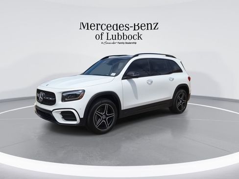 New 2025 Mercedes-Benz GLB 250 image 4