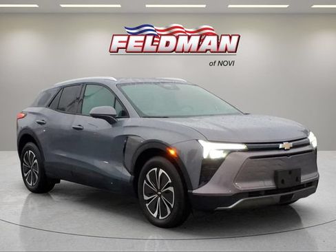 Used 2024 Chevrolet Blazer EV LT AWD/4WD image 8