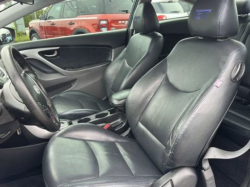 Used 2013 Hyundai Elantra image 10