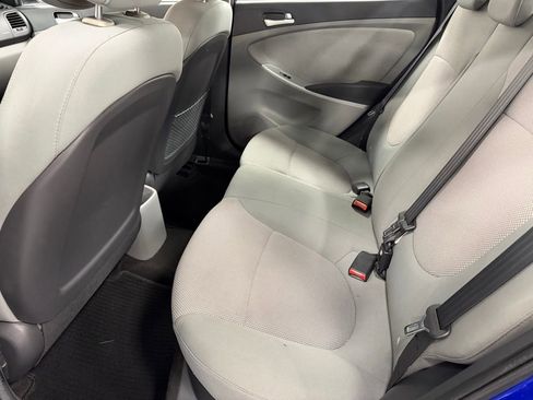 Used 2013 Hyundai Accent GLS image 22