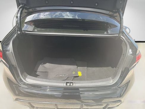 Used 2024 Toyota Corolla SE FWD image 23