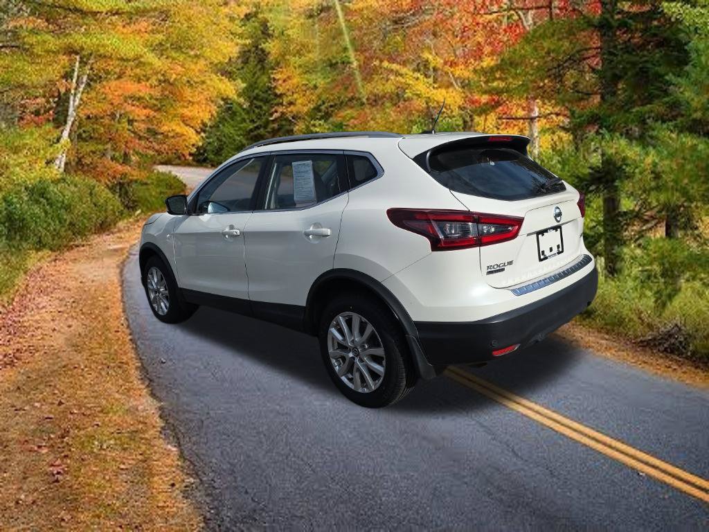 Used 2021 Nissan Rogue Sport SV AWD/4WD image 6