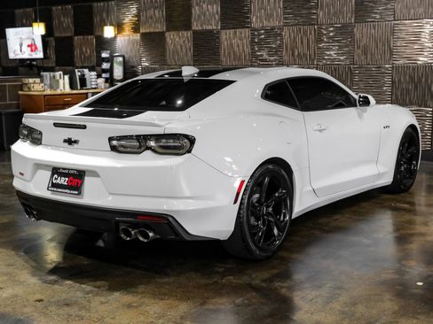 Used 2022 Chevrolet Camaro LT w/ RS Package RWD image 10