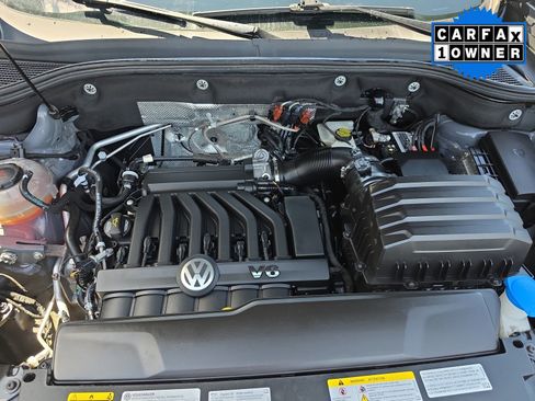 Used 2022 Volkswagen Atlas Cross Sport SEL Premium R-Line AWD/4WD image 38