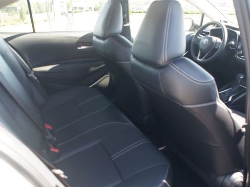 Used 2025 Toyota Corolla XLE FWD image 22