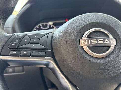 New 2025 Nissan Sentra SV FWD image 20