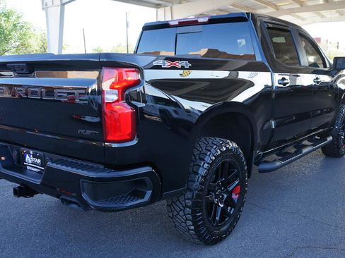 Used 2024 Chevrolet Silverado 1500 RST w/ Redline Edition AWD/4WD image 3