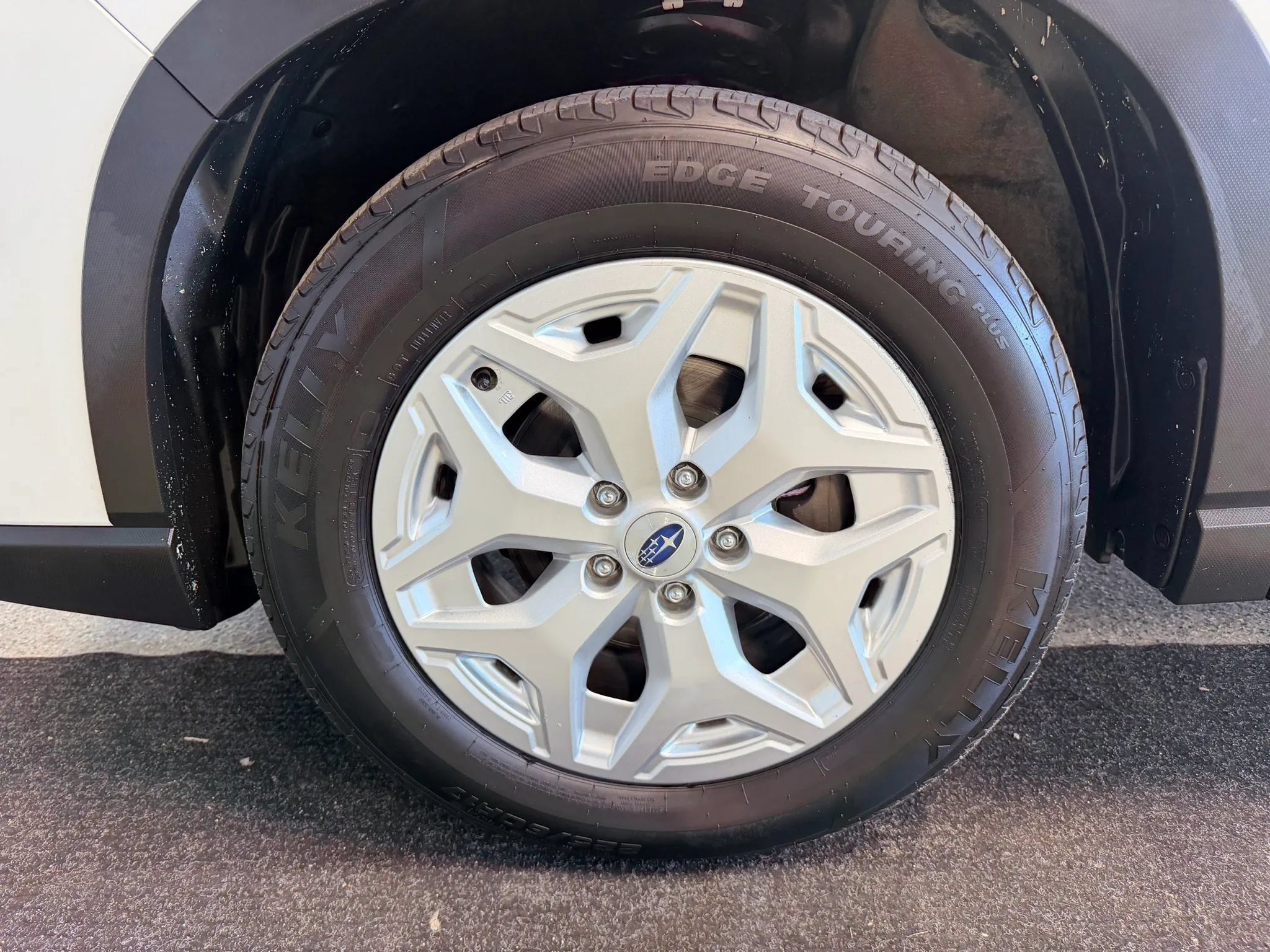 Used 2021 Subaru Forester AWD/4WD image 15