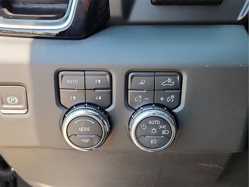 New 2026 GMC Sierra 1500 Denali image 17