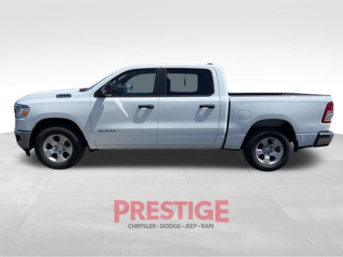 Used 2024 RAM 1500 Big Horn RWD image 12