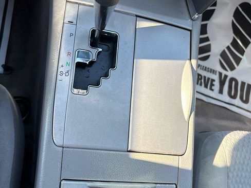 Used 2011 Toyota Camry FWD image 22