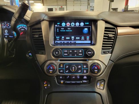 Used 2019 GMC Yukon Denali w/ Denali Ultimate Package image 35