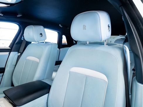 Used 2022 Rolls-Royce Ghost AWD/4WD image 22