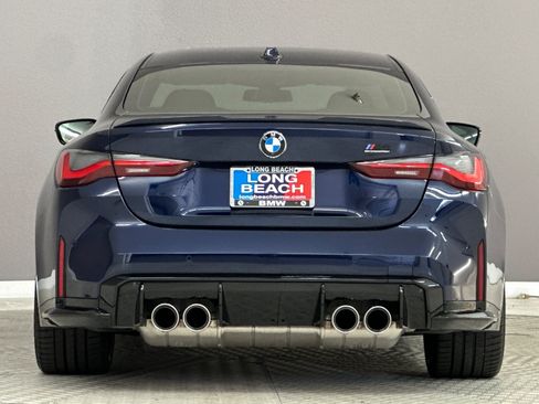 Used 2024 BMW M4 Competition RWD image 9