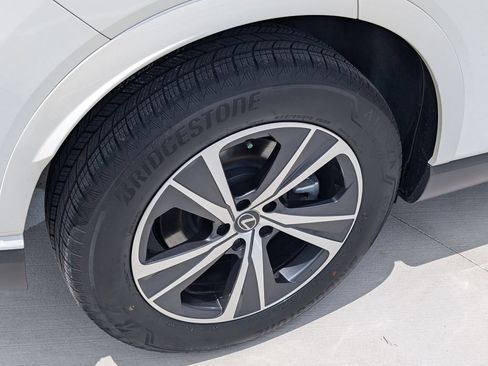 Used 2025 Lexus RX 350 Premium w/ Accessory Package (Z1) FWD image 24