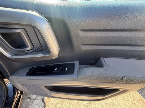 Used 2012 Honda Ridgeline RTS image 21