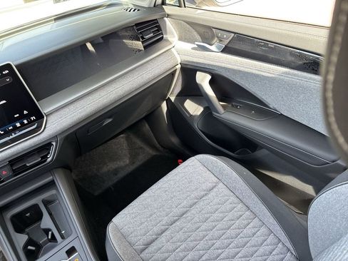 New 2026 Volkswagen Tiguan S AWD/4WD image 12