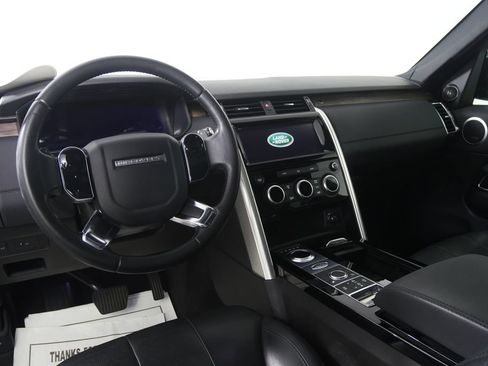 Used 2019 Land Rover Discovery HSE AWD/4WD image 16