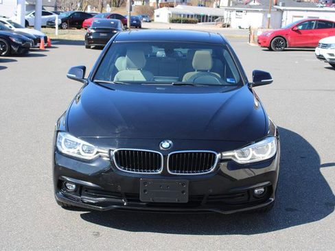 Used 2016 BMW 320i Sedan image 2