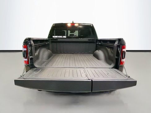 Used 2023 RAM 1500 Laramie AWD/4WD image 28