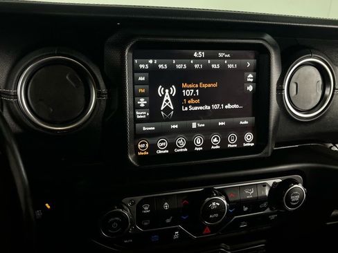 Used 2022 Jeep Wrangler Unlimited Sahara w/ Cold Weather Group image 14