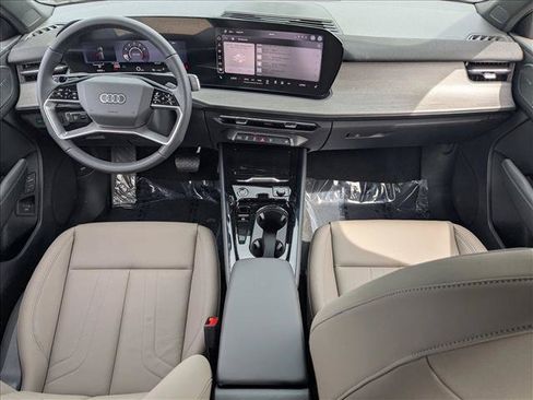 New 2026 Audi Q3 quattro 2.0T AWD/4WD image 14