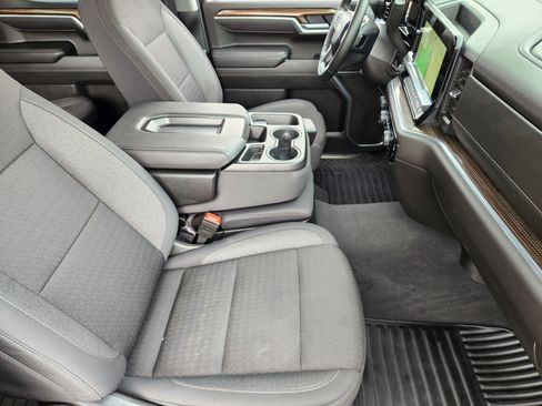 Certified 2025 Chevrolet Silverado 1500 LT image 14