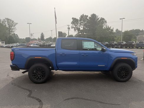 New 2026 GMC Canyon Elevation w/ Convenience Package image 6