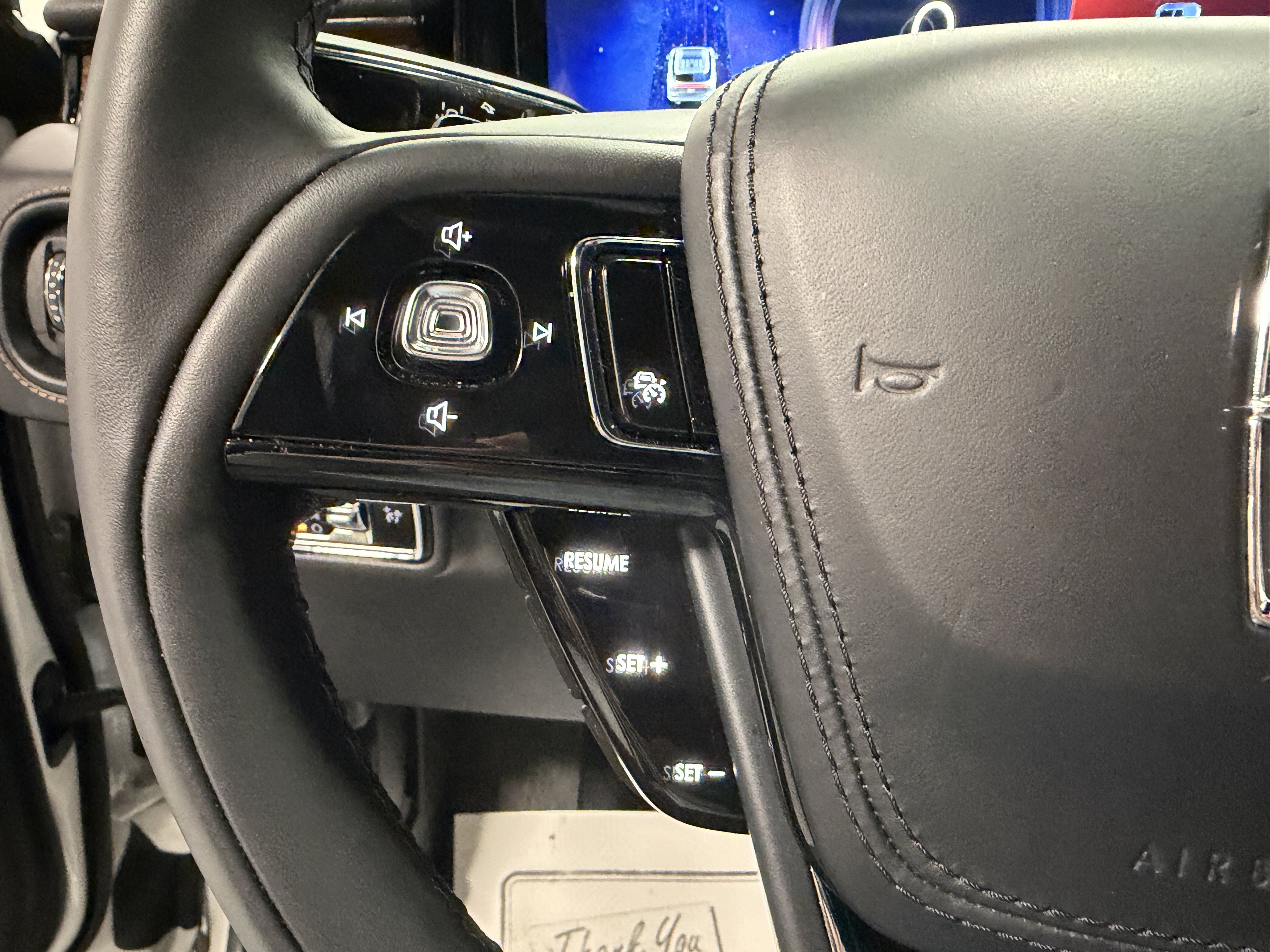 Used 2025 Lincoln Aviator Black Label AWD/4WD image 14