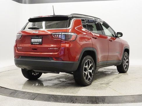 New 2026 Jeep Compass Limited image 9