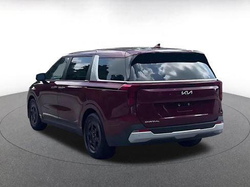 Used 2026 Kia Carnival FWD image 11