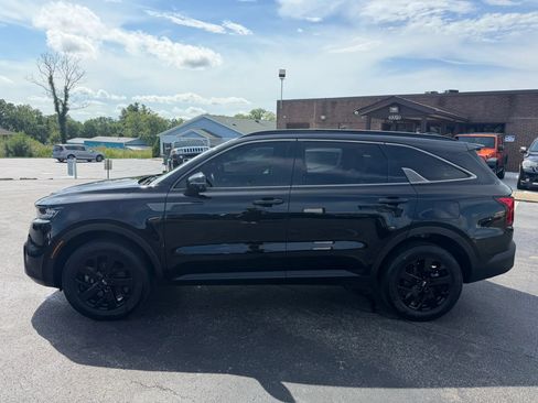 Used 2021 Kia Sorento S AWD/4WD image 6