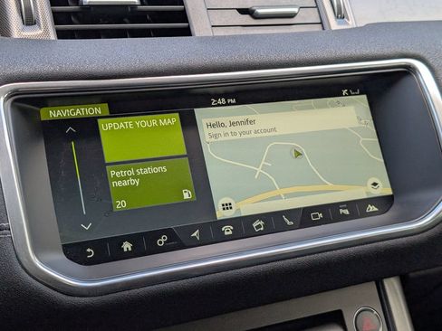Used 2018 Land Rover Range Rover Evoque SE AWD/4WD image 16