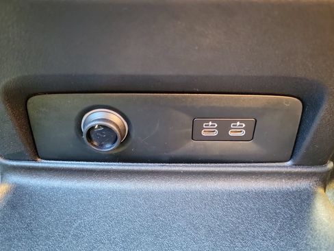 Used 2024 BMW X5 sDrive40i w/ Premium Package RWD image 22