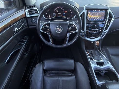 Used 2015 Cadillac SRX Premium image 13
