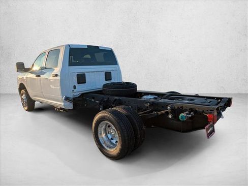 New 2025 RAM 3500 Tradesman w/ Chrome Appearance Group image 9