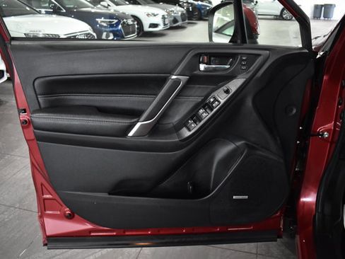 Used 2018 Subaru Forester 2.5i Touring w/ Popular Package #3B image 35