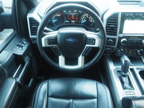 Used 2018 Ford F150 Lariat w/ Equipment Group 502A Luxury image 23