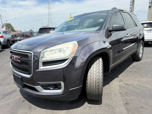 Used 2016 GMC Acadia SLE FWD image 11
