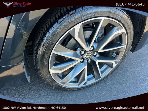 Used 2020 Toyota Corolla SE image 12