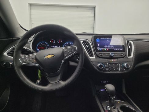 Used 2025 Chevrolet Malibu LT FWD image 22