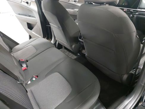 New 2026 Kia Sportage LX image 11