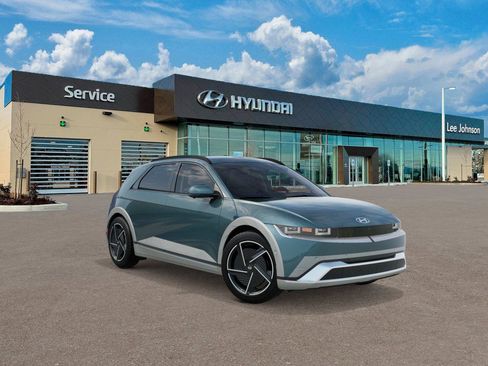 New 2026 Hyundai Ioniq 5 Limited image 2