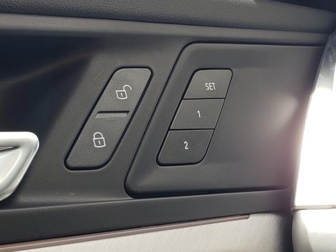New 2026 BMW X1 xDrive28i AWD/4WD image 16
